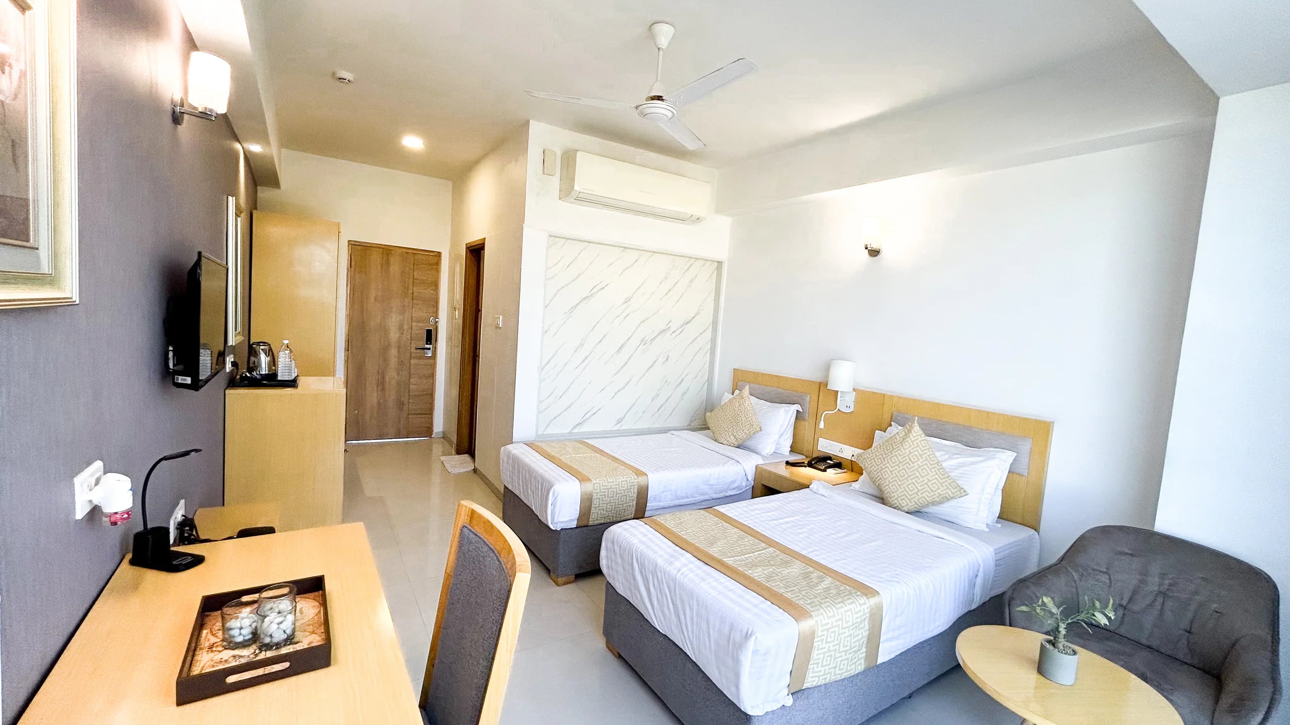 Corporate Deluxe at Hotel The Scorpion - view 2