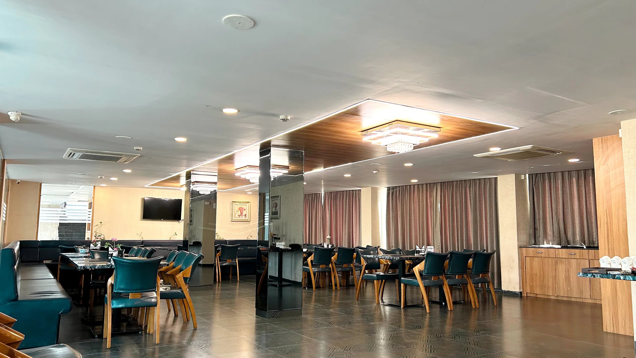 Restaurant at Hotel The Scorpion